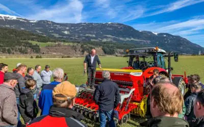 Bodenbearbeitung mit Pöttinger