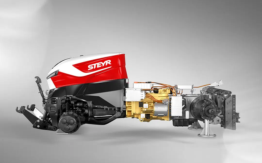 STEYR Konzepttraktor mit Hybridantrieb