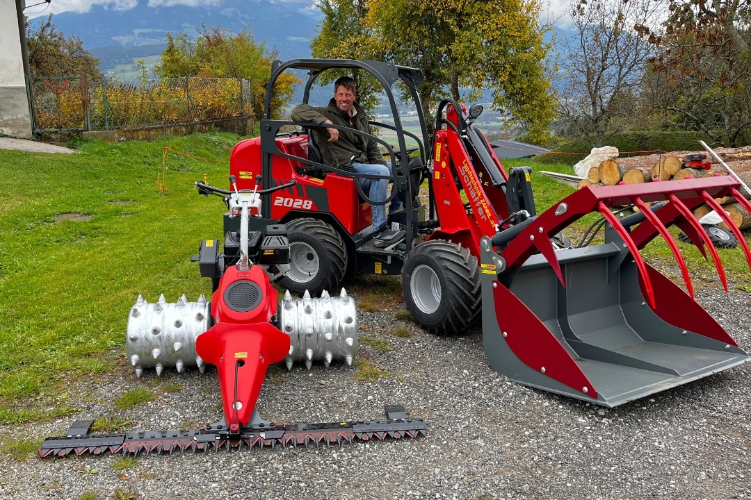 Zankl Landtechnik Übergabe - Tschernutter Hermann